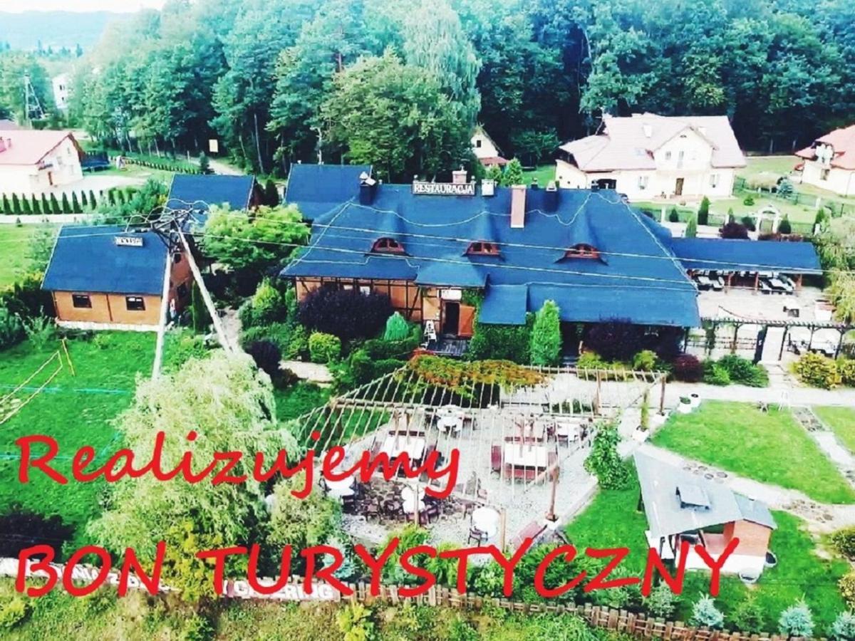 Chata Starych Znajomych Sanok Buitenkant foto