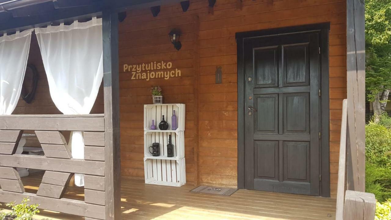 Chata Starych Znajomych Sanok Buitenkant foto
