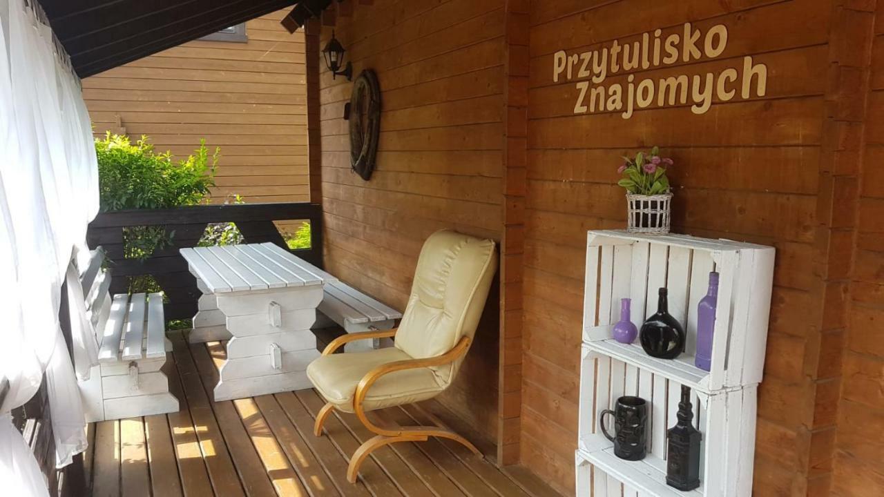 Chata Starych Znajomych Sanok Buitenkant foto