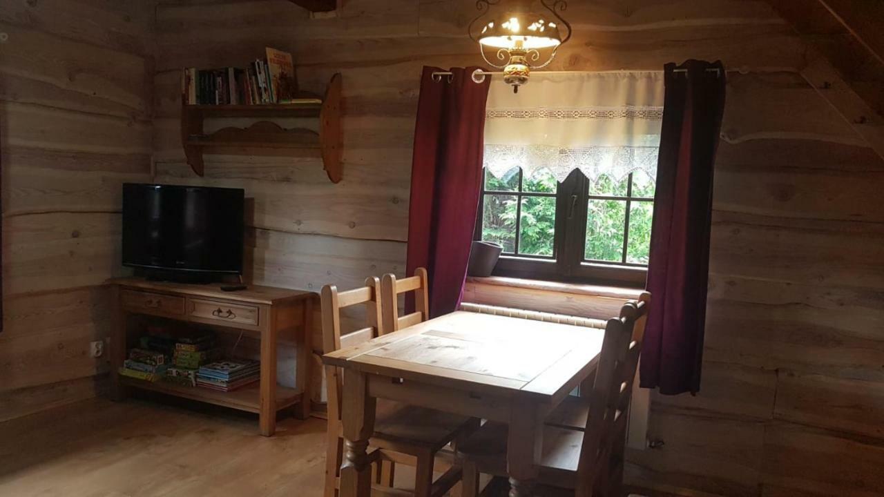 Chata Starych Znajomych Sanok Buitenkant foto